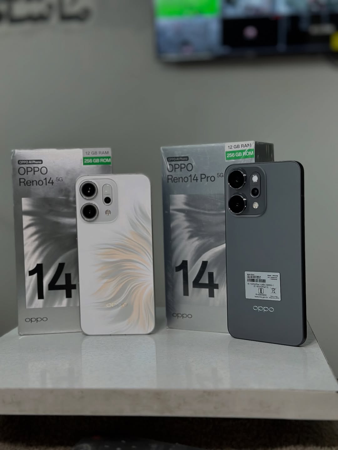 Oppo Reno 14 And Reno 14 Pro 12GB Ram 256GB 12x Zoom Camera With Warranty Also Available  