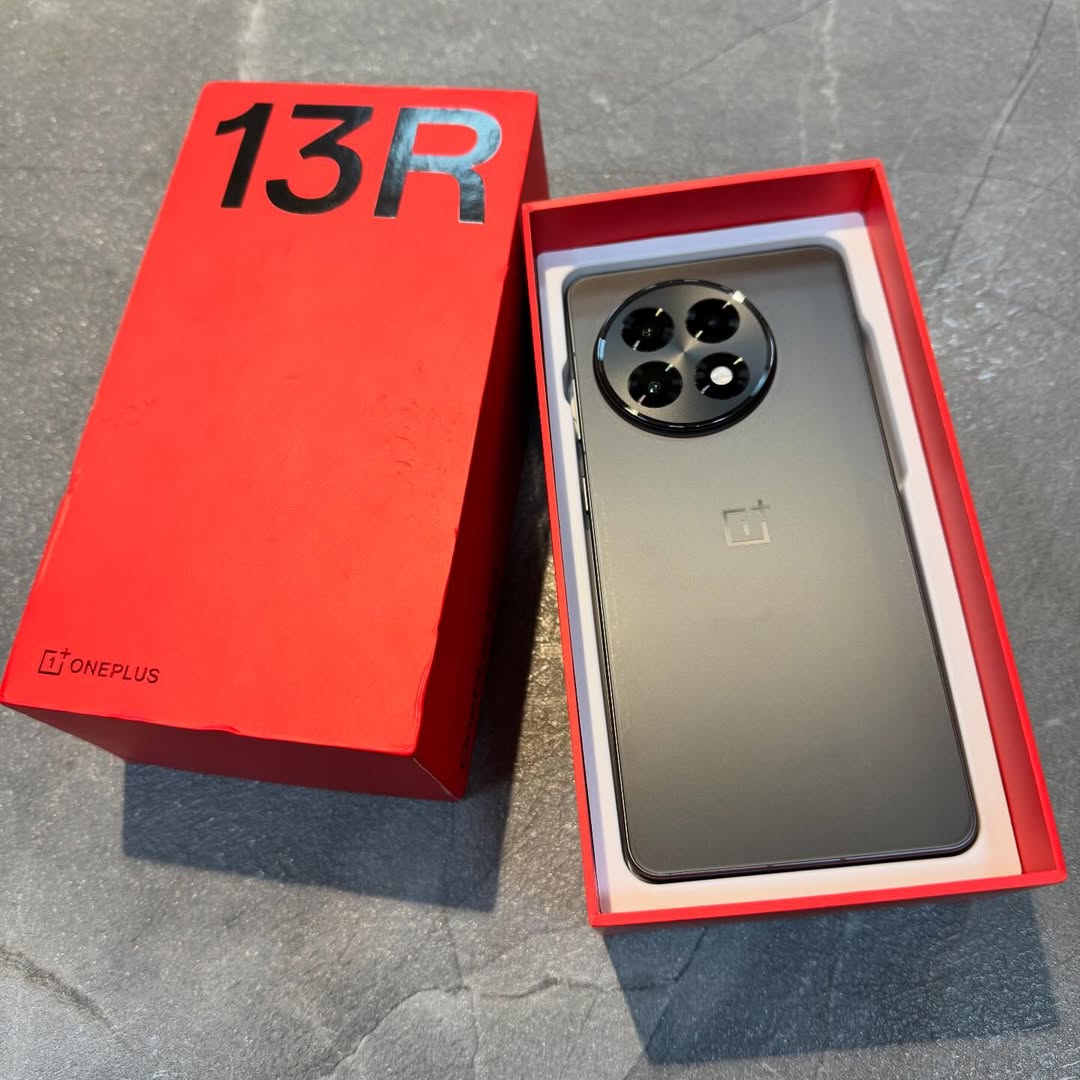 Oneplus 13R 12GB ram/256GB Internal memory 