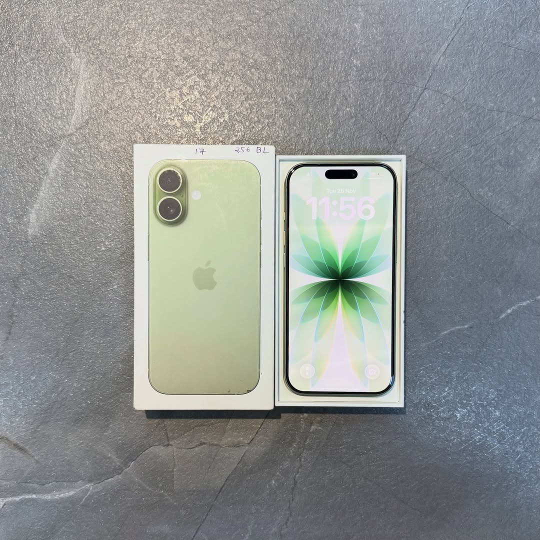 Apple IPhone 17  Green (256GB)  