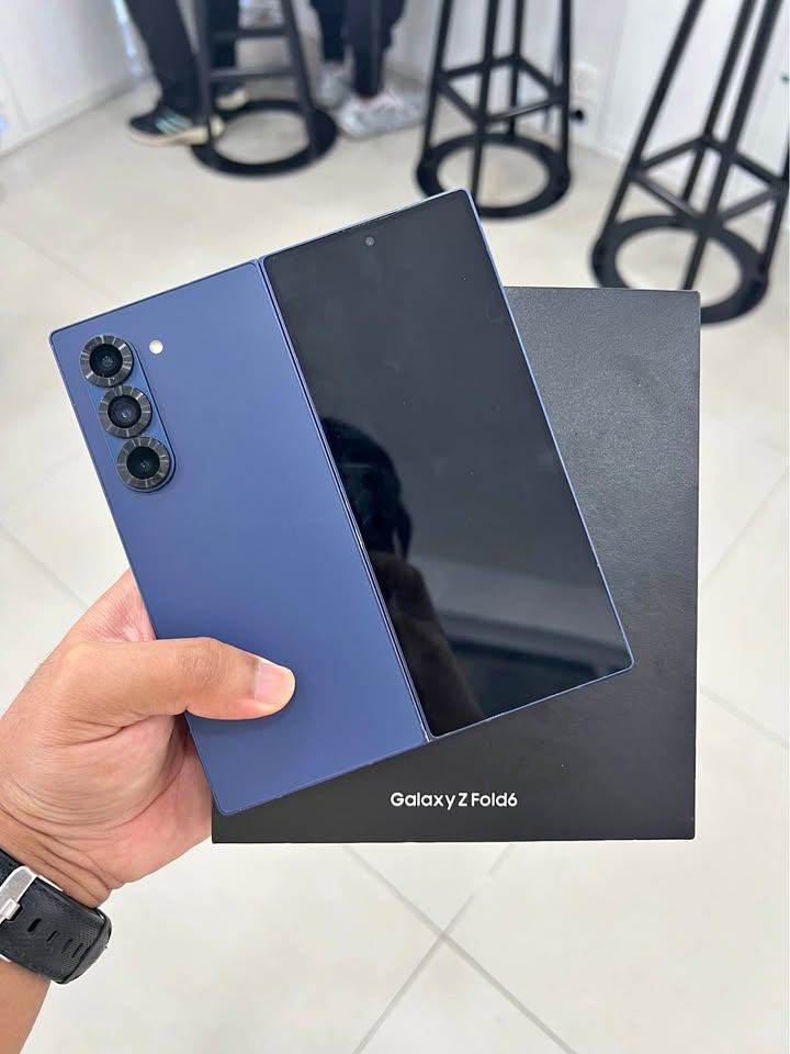 Samsung Galaxy Fold6 12/512GB 