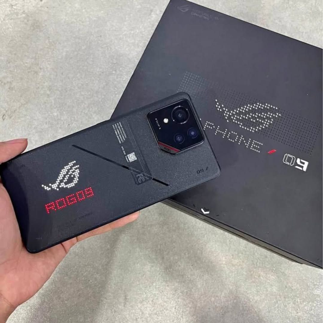 ASUS ROG PHONE 9 PRO 